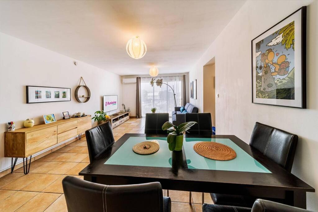 Jade - Appt 2 Chb - 4 Personnes - A 200 M Du Lagon De Saint-Pierre - Residence Avec Belle Piscine Et Parking Prive - Sur Le Front De Mer Et A 2 Pas Du Centre-Ville De St-Pierre Екстериор снимка